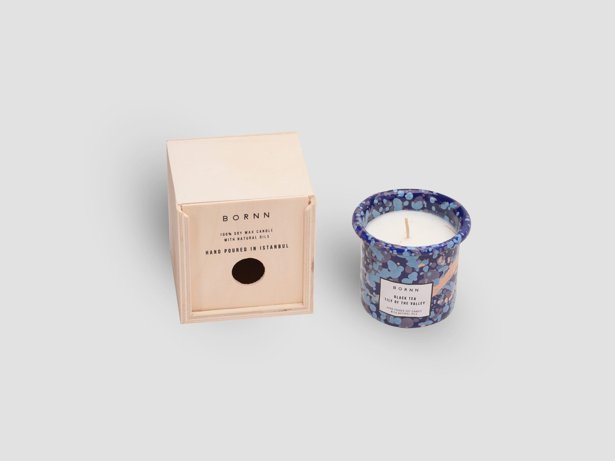 Black Tea Lily of The Valley Candle