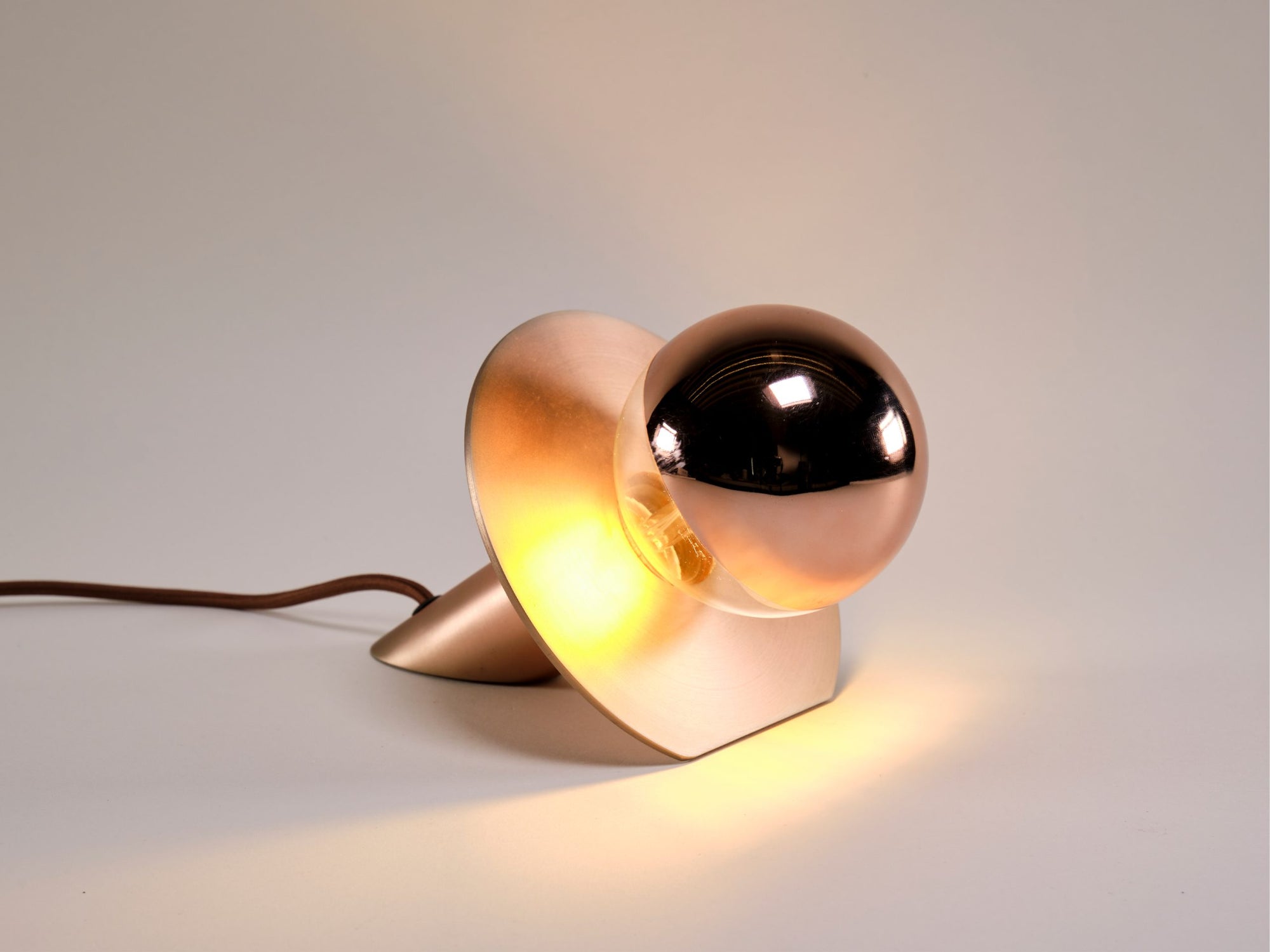 Eclipse Desk Lamp - Copper