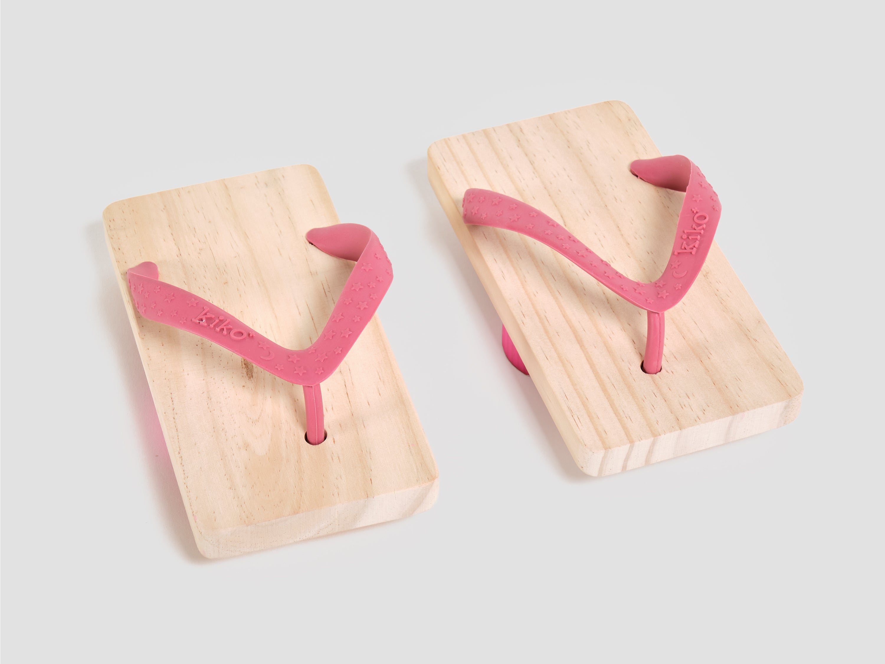 Cat Ashiato Flip Flops - Small